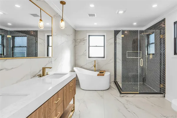 $1,856,888 | 8 Allison Drive, Old Bethpage, NY 11804