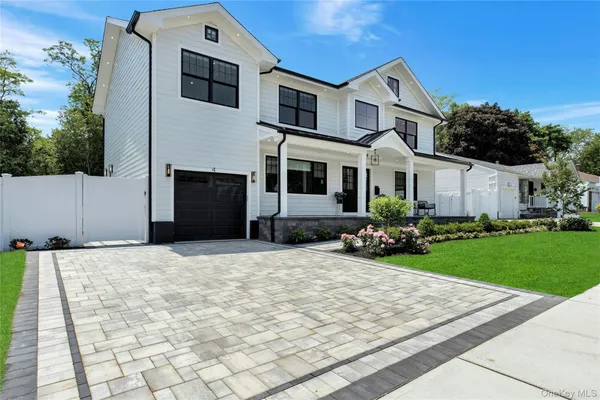 $1,856,888 | 8 Allison Drive, Old Bethpage, NY 11804