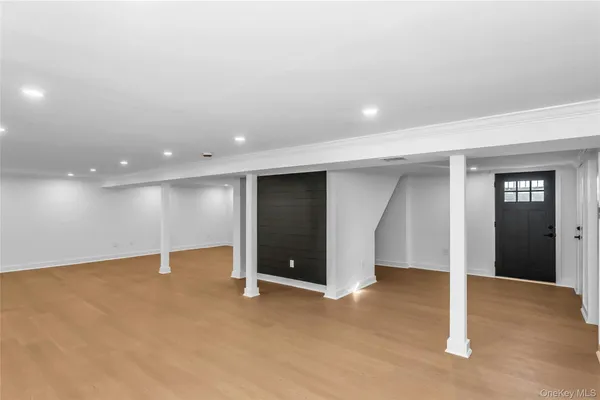$1,856,888 | 8 Allison Drive, Old Bethpage, NY 11804