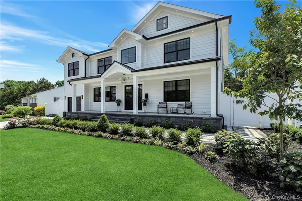 $1,856,888 | 8 Allison Drive, Old Bethpage, NY 11804