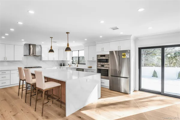 $1,856,888 | 8 Allison Drive, Old Bethpage, NY 11804
