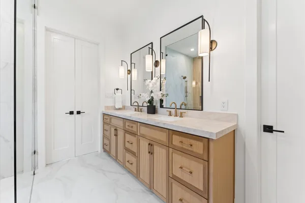 $1,499,000 | 1106 Robbie Street, Houston, TX 77009