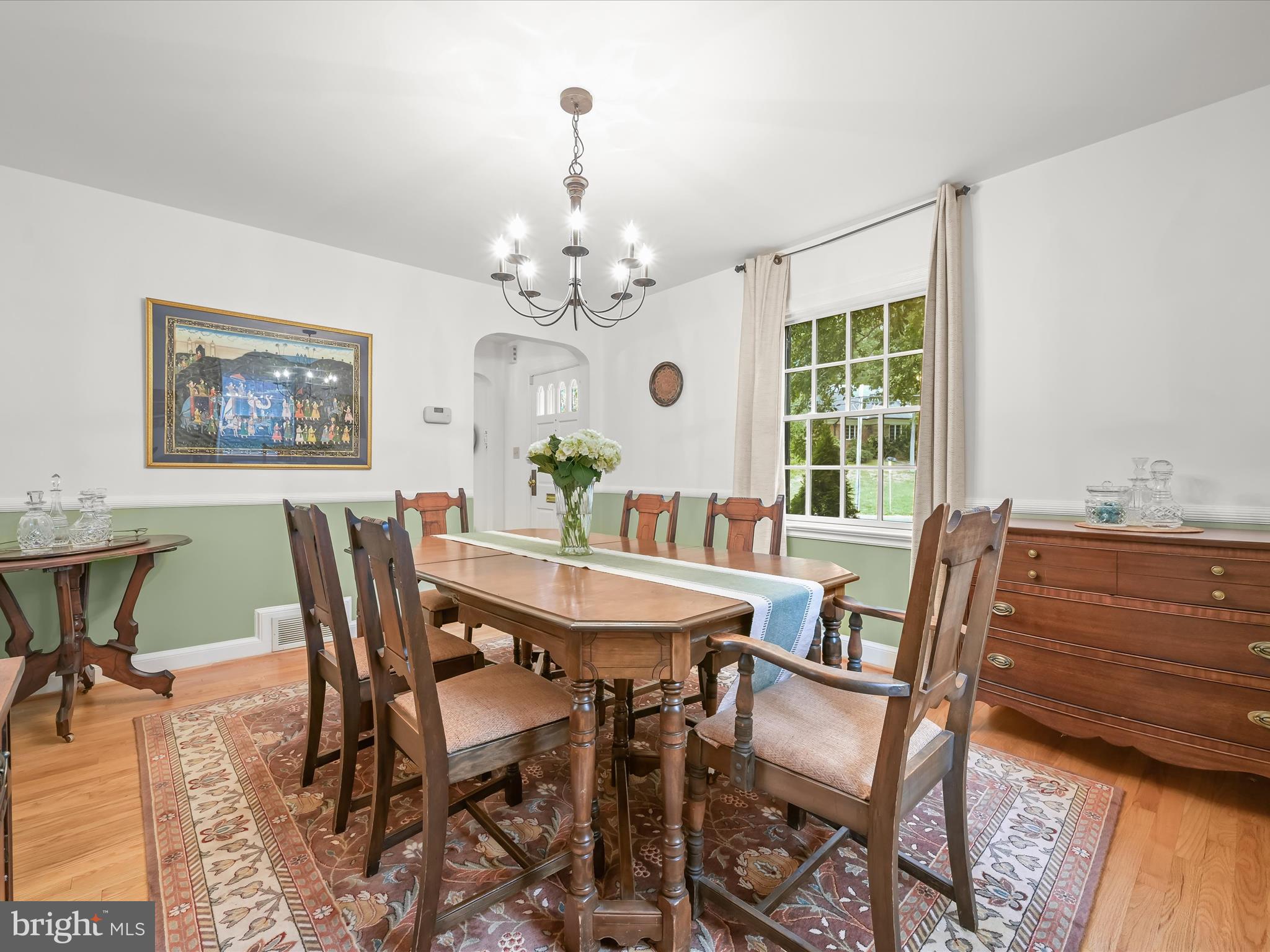 4005 Clagett Road Hyattsville, MD 20782 - Photo 7 of 50 a view of a dining room with furniture window and outside view