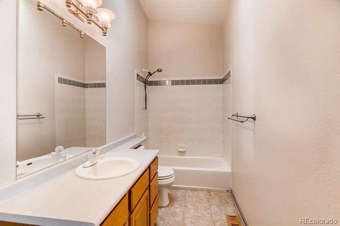 14641 Hayesmount Road Brighton, CO 80603 - Photo 9 of 26 Gallery Image 9