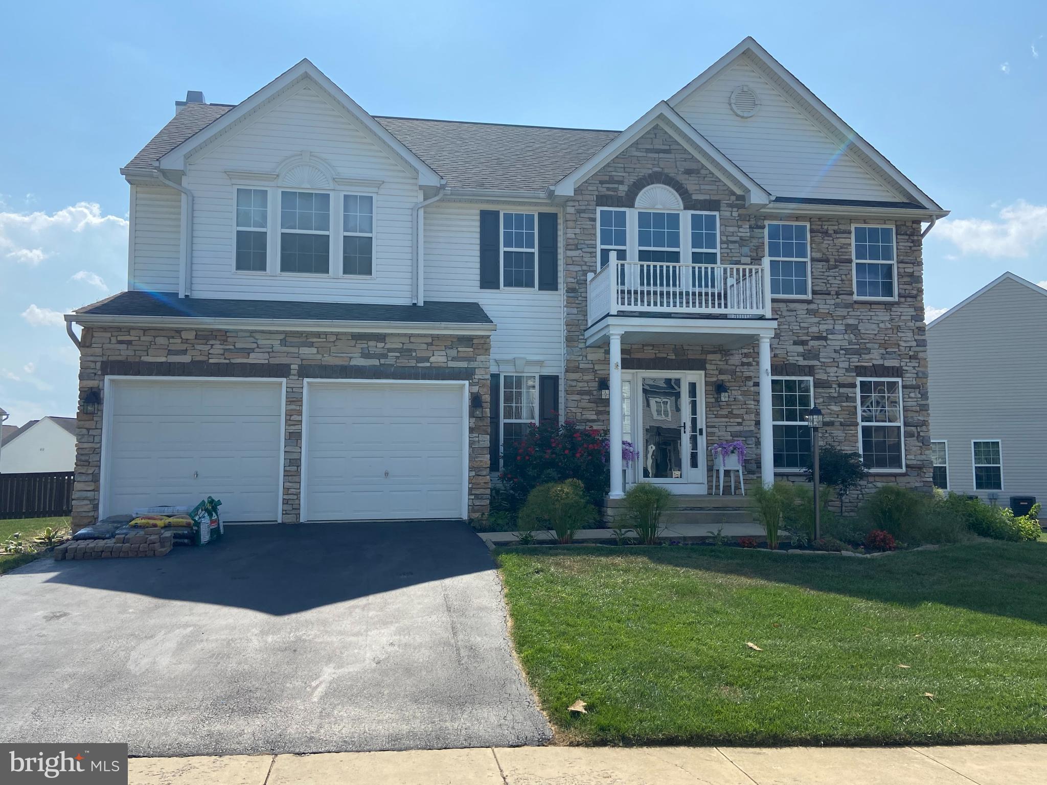 466 Hughs Road Charles Town, WV 25414 - Photo 2 of 47