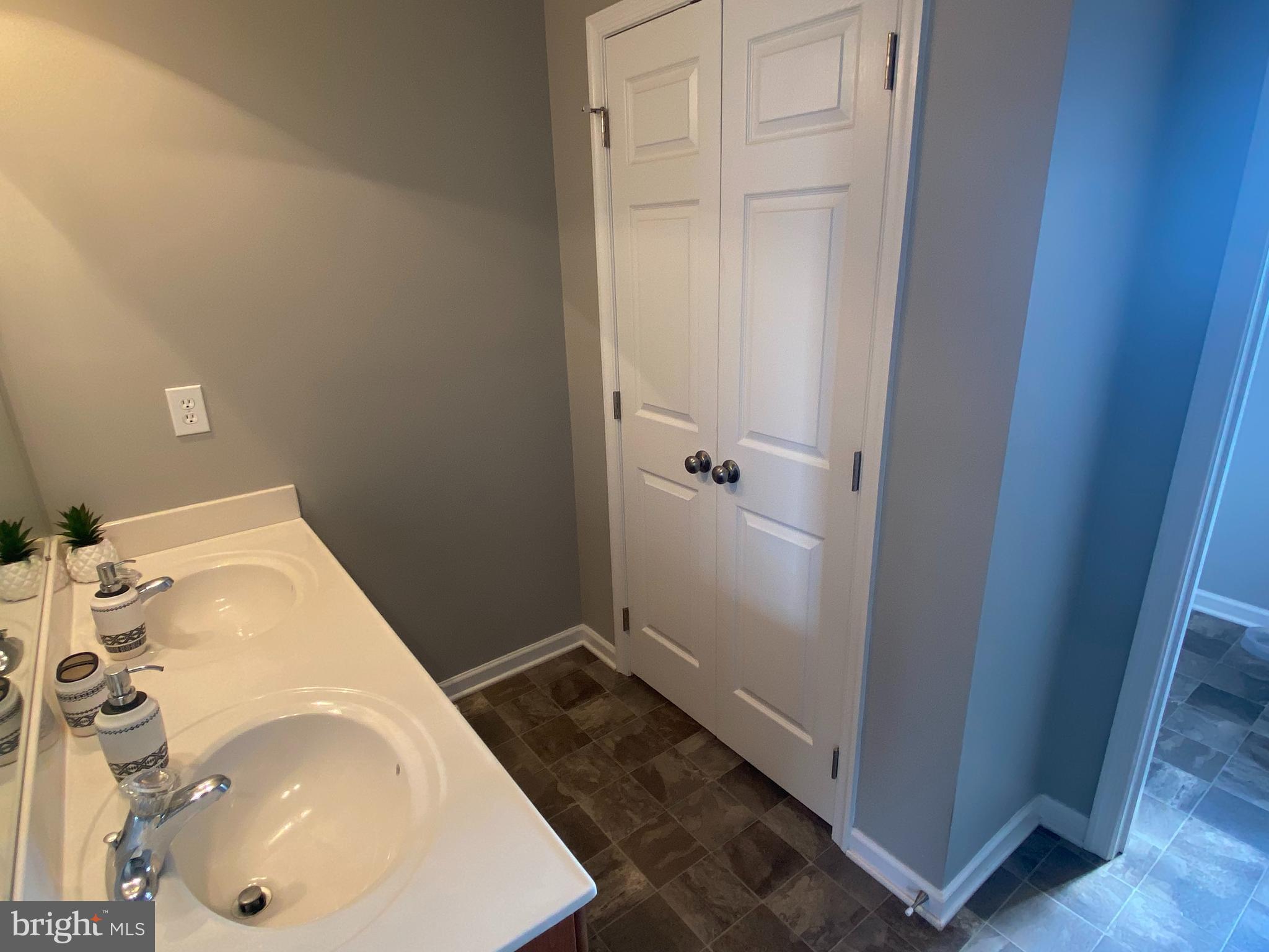 466 Hughs Road Charles Town, WV 25414 - Photo 35 of 47