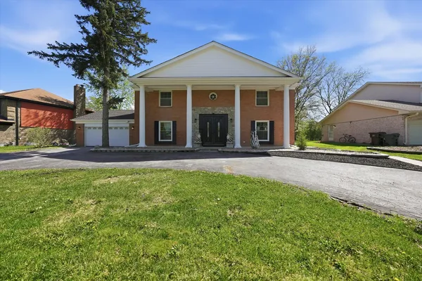 $555,000 | 2932 Polly Lane, Flossmoor, IL 60422