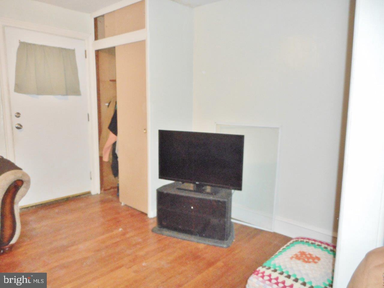 149 Fern Street Philadelphia, PA 19120 - Photo 5 of 23