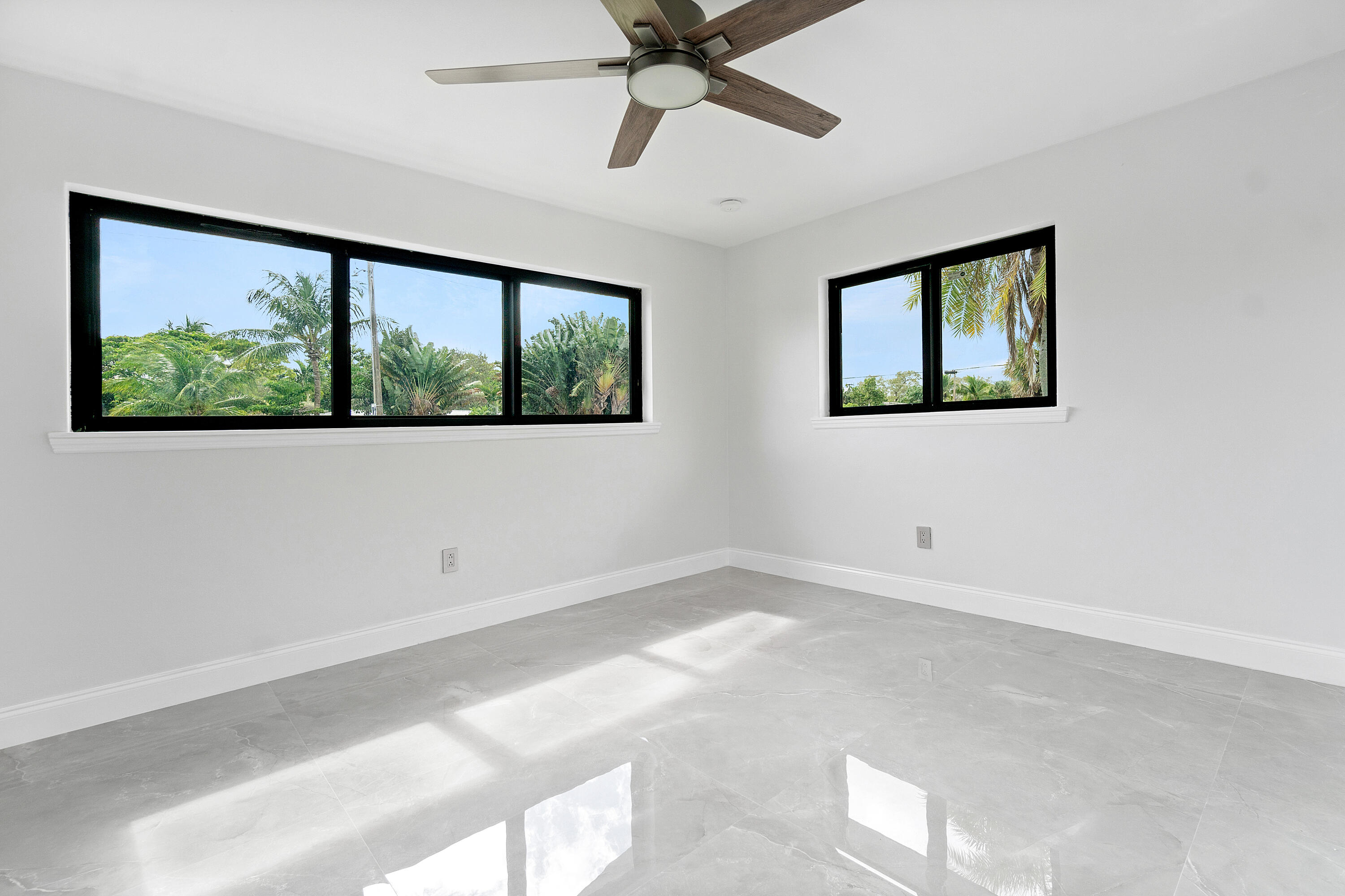 1401 West Camino Real Boca Raton, FL 33486 - Photo 16 of 45 014-1401WestCaminoReal-BocaRaton-FL-3348