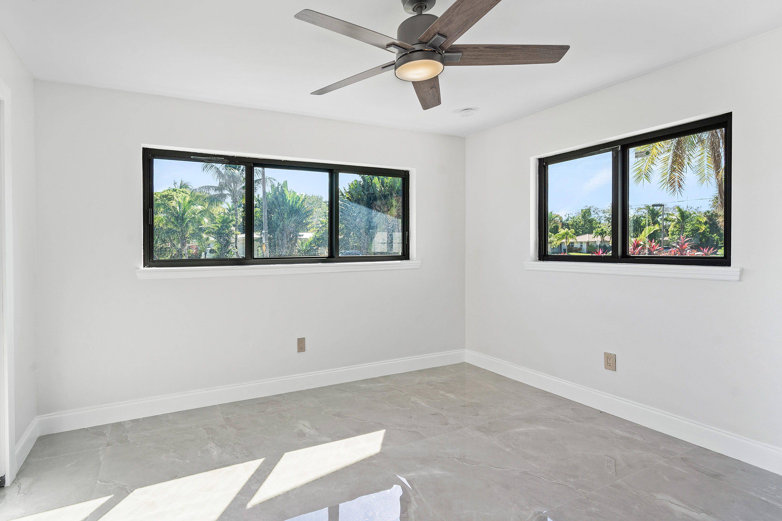 1401 West Camino Real Boca Raton, FL 33486 - Photo 17 of 45 046-1401WestCaminoReal-BocaRaton-FL-3348