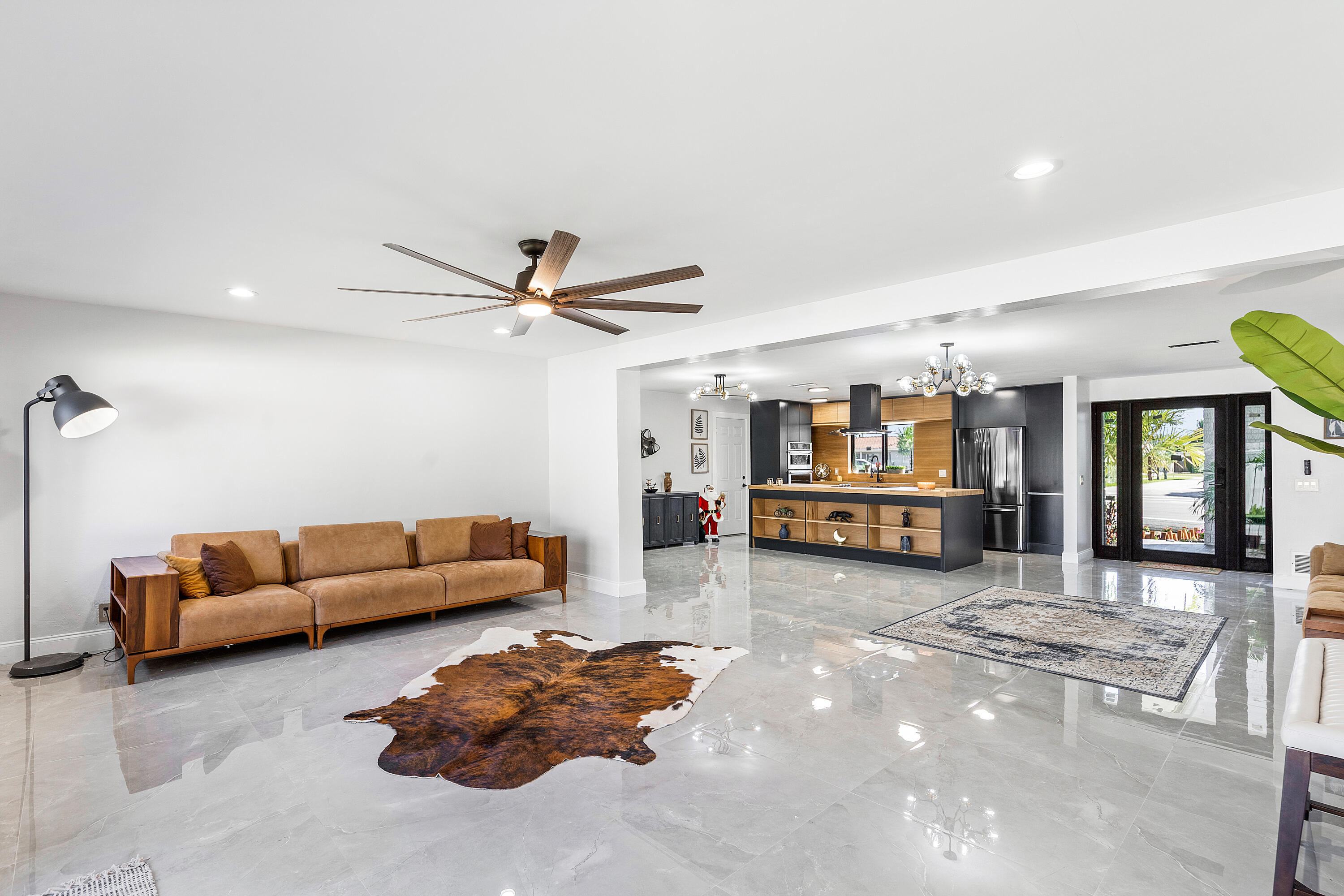1401 West Camino Real Boca Raton, FL 33486 - Photo 3 of 45 044-1401WestCaminoReal-BocaRaton-FL-3348