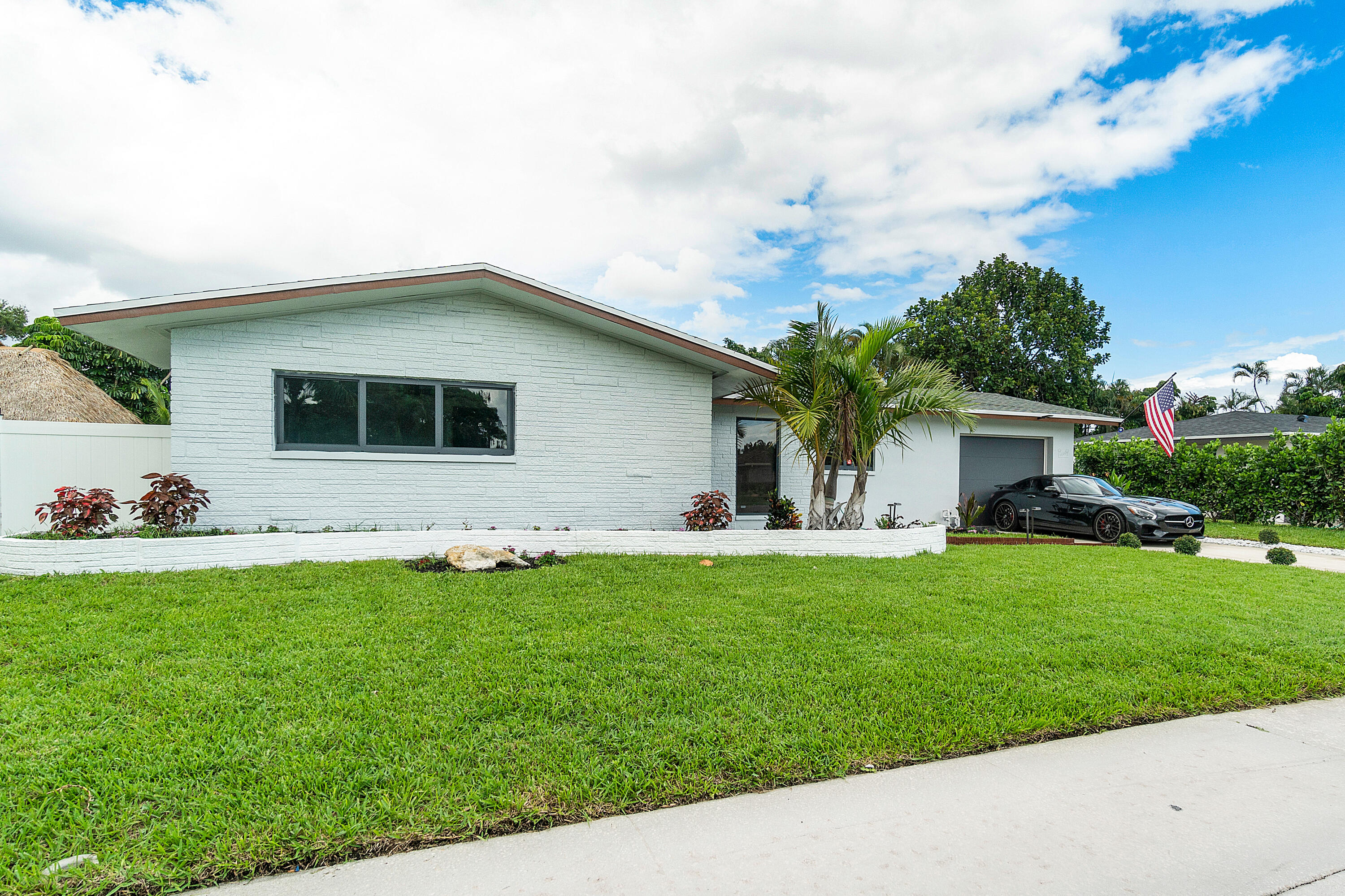 1401 West Camino Real Boca Raton, FL 33486 - Photo 6 of 45 003-1401WestCaminoReal-BocaRaton-FL-3348
