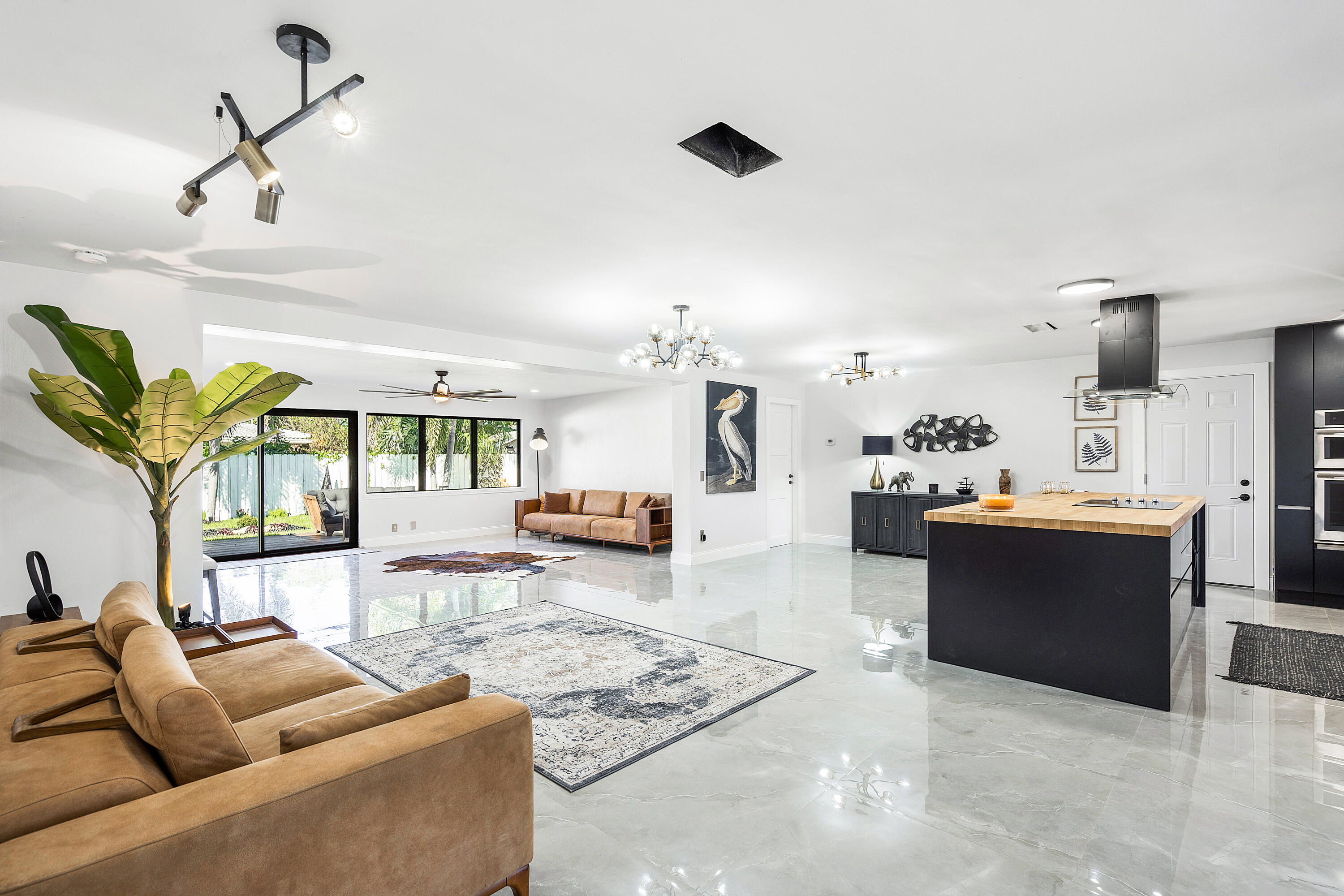 1401 West Camino Real Boca Raton, FL 33486 - Photo 9 of 45 039-1401WestCaminoReal-BocaRaton-FL-3348