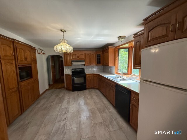 2269 Newfield Road Torrington, CT 06790 - Photo 12 of 36