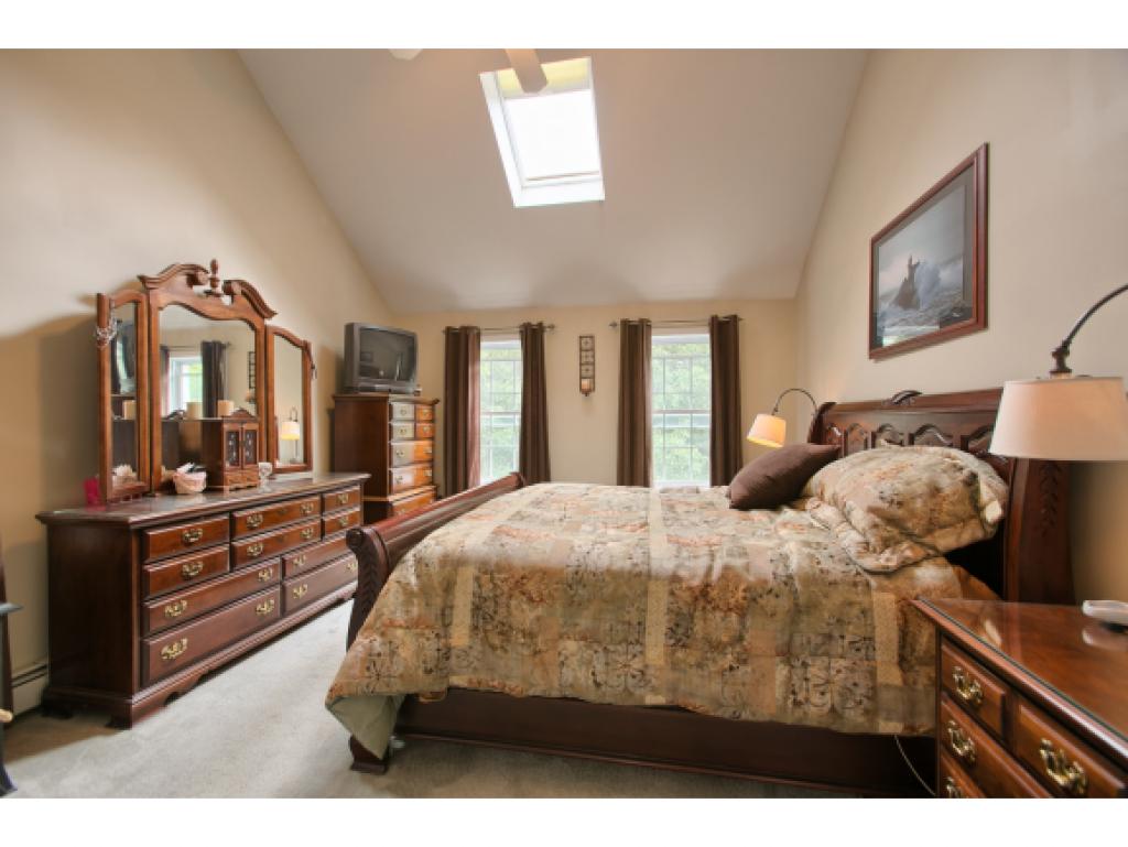 57 Valley Hill Road Pelham, NH 03076 - Photo 21 of 36