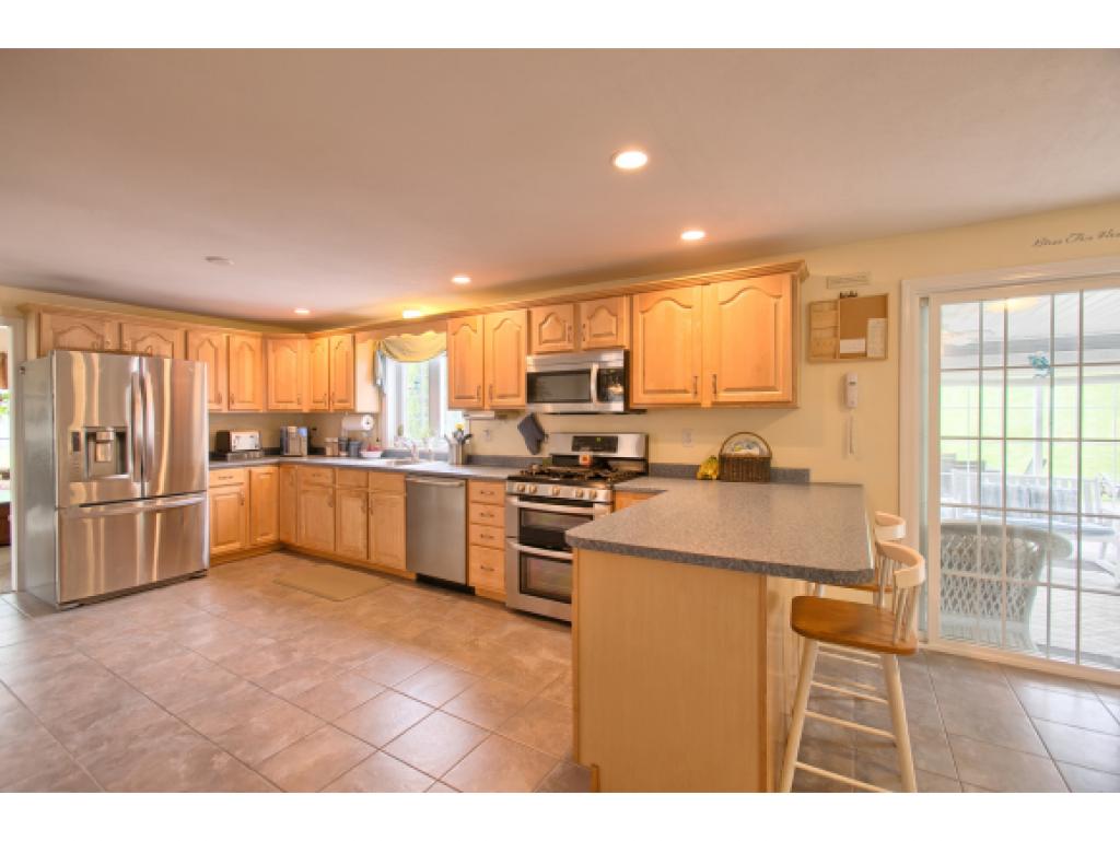 57 Valley Hill Road Pelham, NH 03076 - Photo 5 of 36
