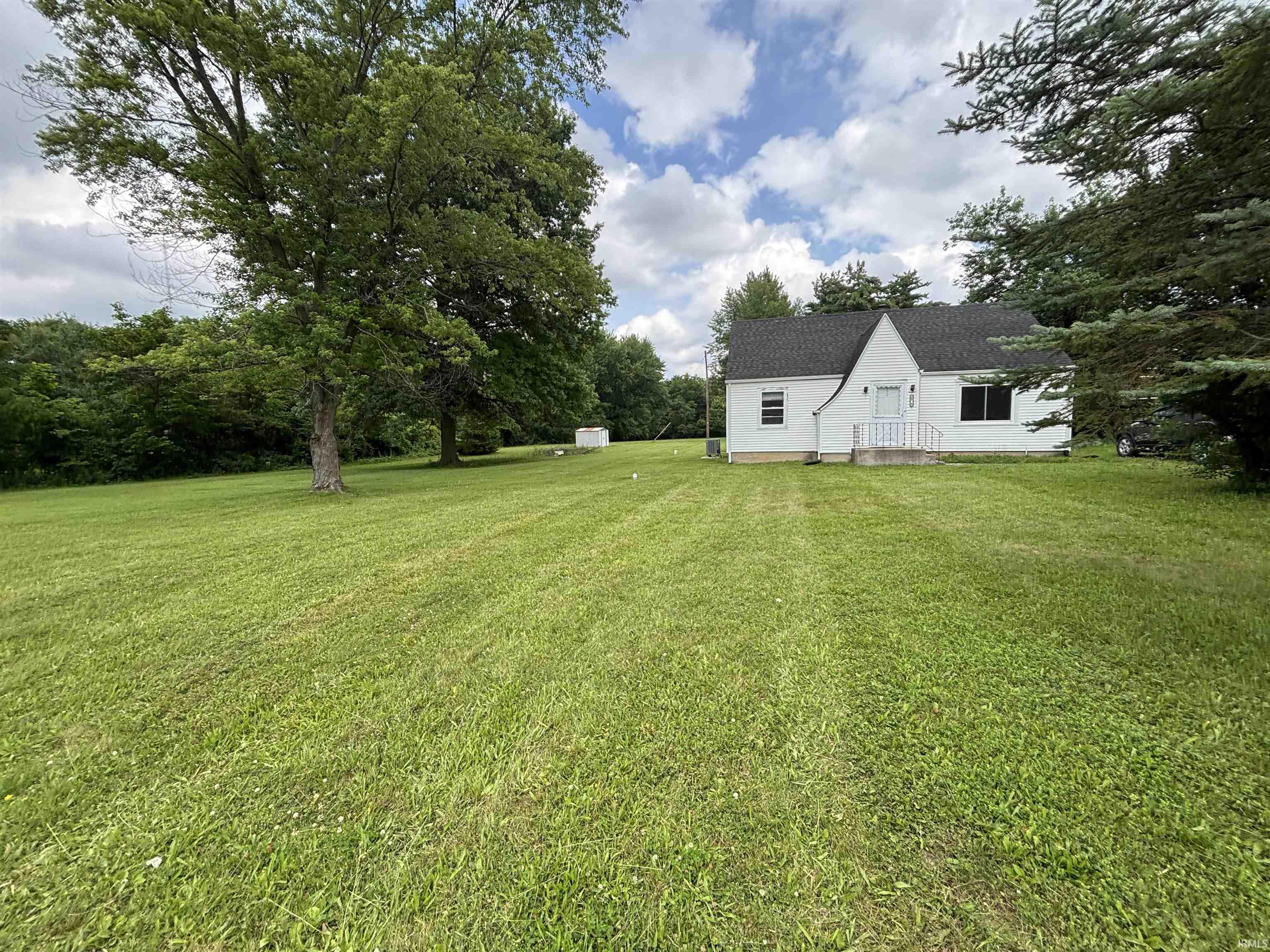 2526 Beineke Road Fort Wayne, IN 46808 - Photo 2 of 16