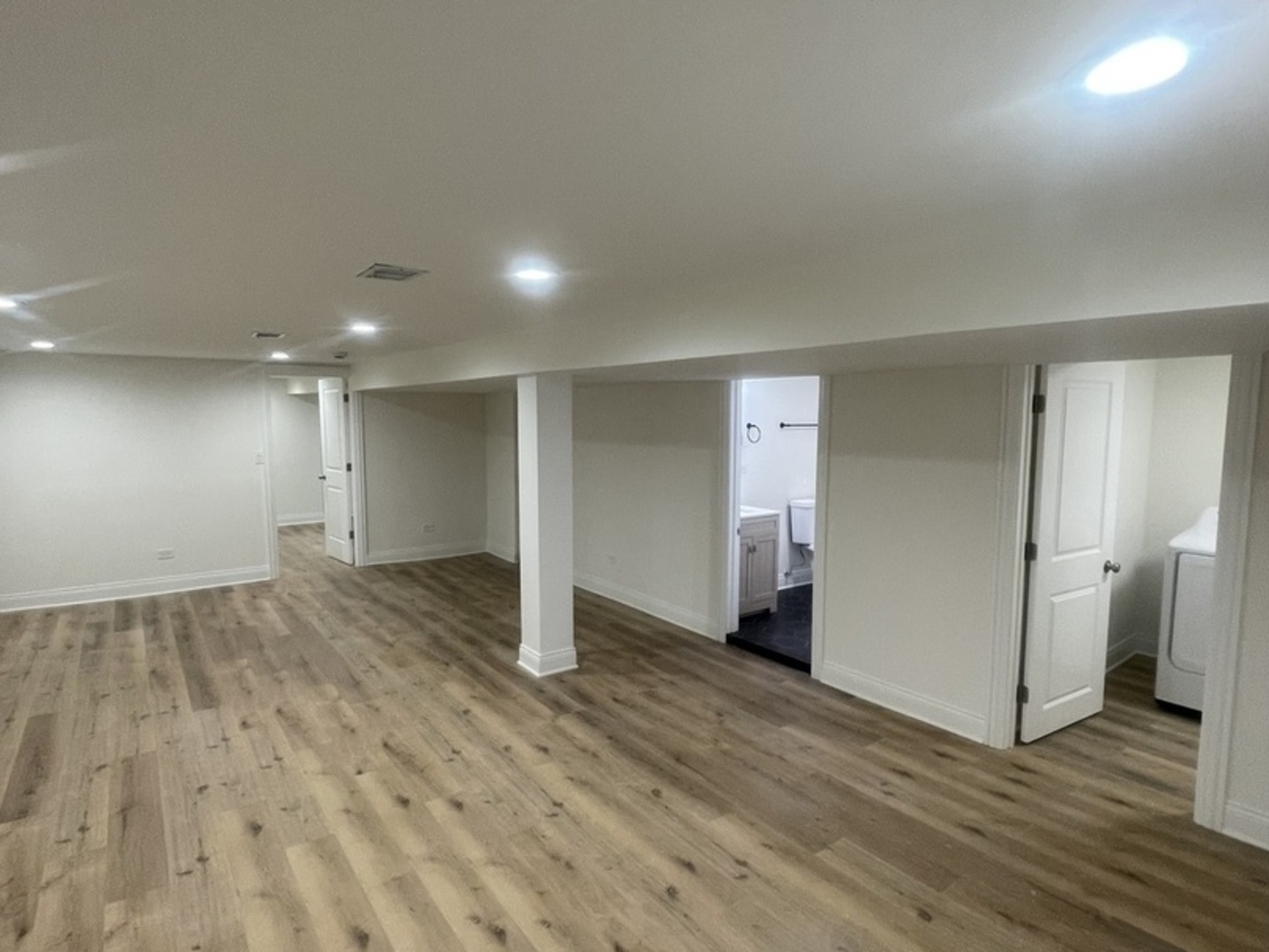 654 West 111th Street Chicago, IL 60628 - Photo 12 of 22