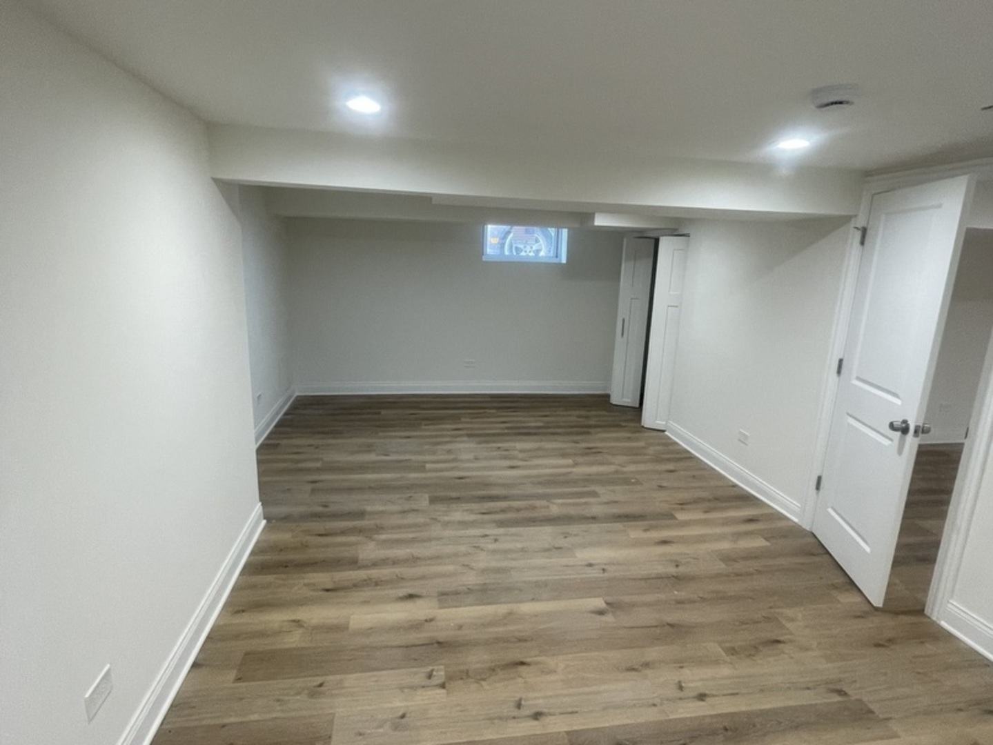 654 West 111th Street Chicago, IL 60628 - Photo 14 of 22