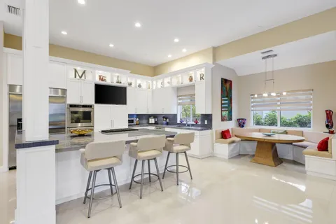 $3,750,000 | 7039 Mandarin Drive, Boca Raton, FL 33433