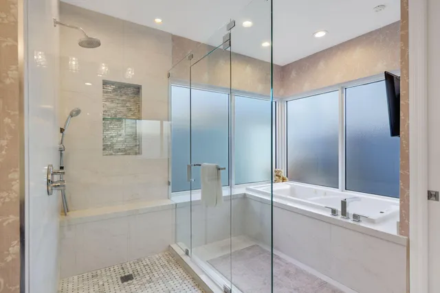 $3,750,000 | 7039 Mandarin Drive, Boca Raton, FL 33433