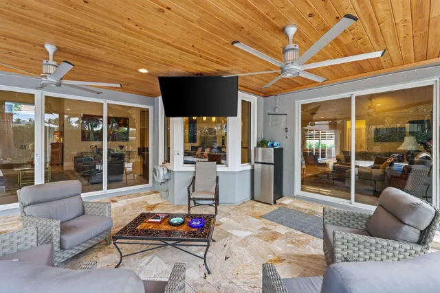 $3,750,000 | 7039 Mandarin Drive, Boca Raton, FL 33433