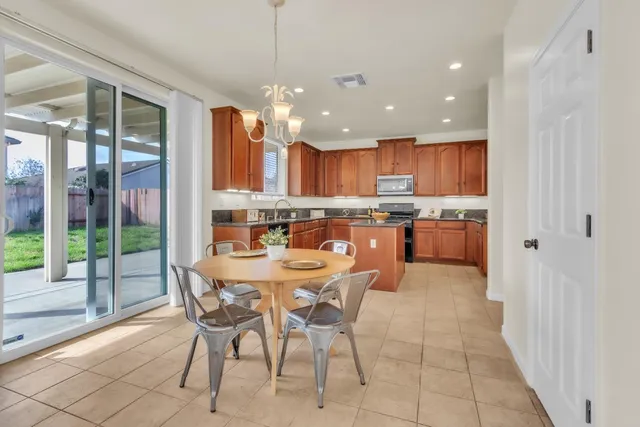 $695,000 | 4716 Noriker Drive, Elk Grove, CA 95757