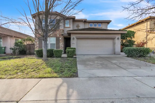 $695,000 | 4716 Noriker Drive, Elk Grove, CA 95757