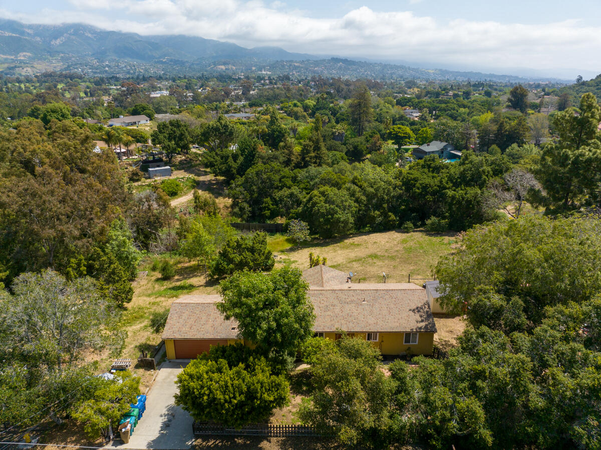 980 Veronica Springs Road Santa Barbara, CA 93105 - Photo 1 of 12 Aerial Front - 980 Veronica Springs Road