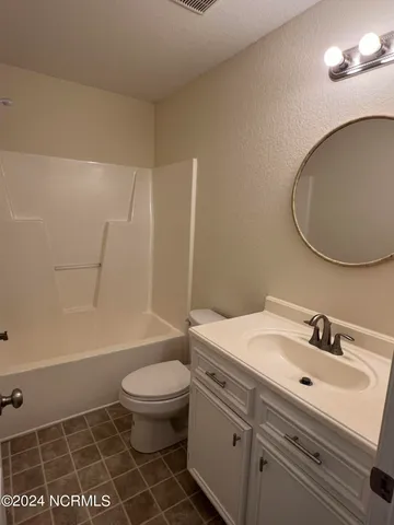 $1,600 | 2404 Chavis Drive, Unit B, Greenville, NC 27858