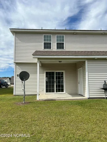 $1,600 | 2404 Chavis Drive, Unit B, Greenville, NC 27858