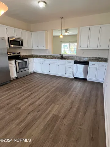 $1,600 | 2404 Chavis Drive, Unit B, Greenville, NC 27858