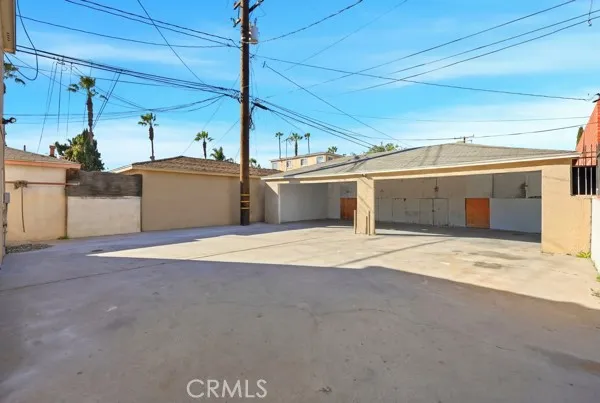 a view of a kitchen with a garage