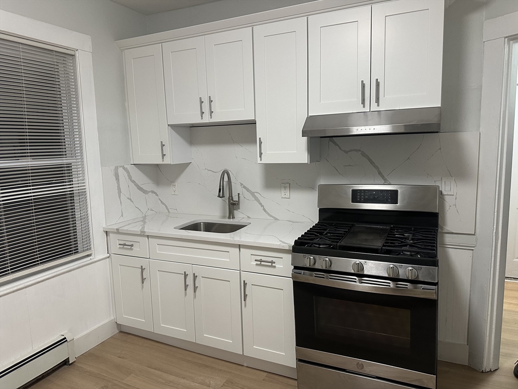 5 Crowell Street, Unit 1 Boston, MA 02124 - Photo 1 of 6