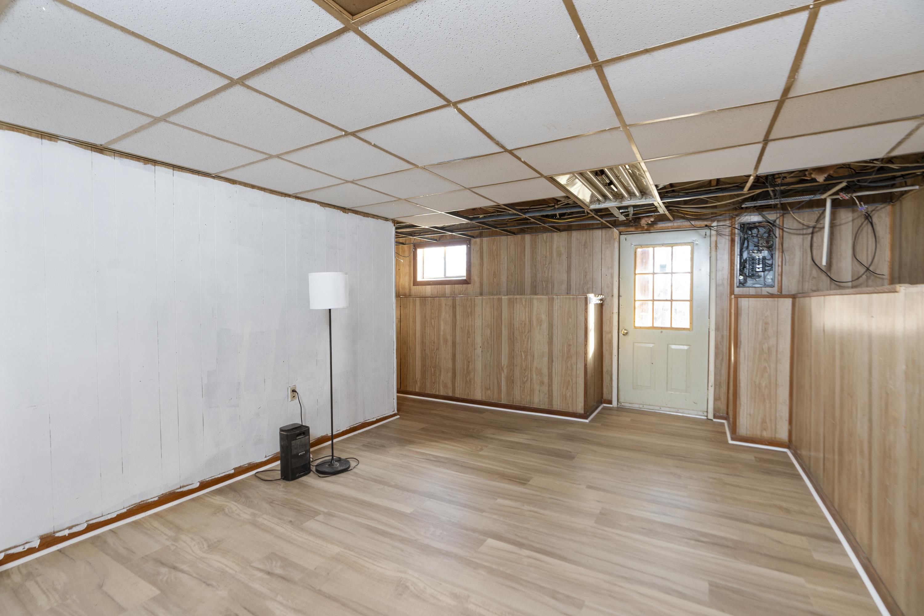 7081 Secretarys Sand Road Schuyler, VA 22969 - Photo 18 of 65 a view of empty room with wooden floor