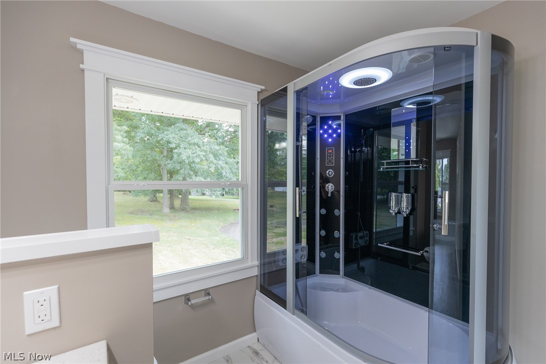9603 West Pleasant Valley Road Parma, OH 44130 - Photo 27 of 35 Gallery Image 27
