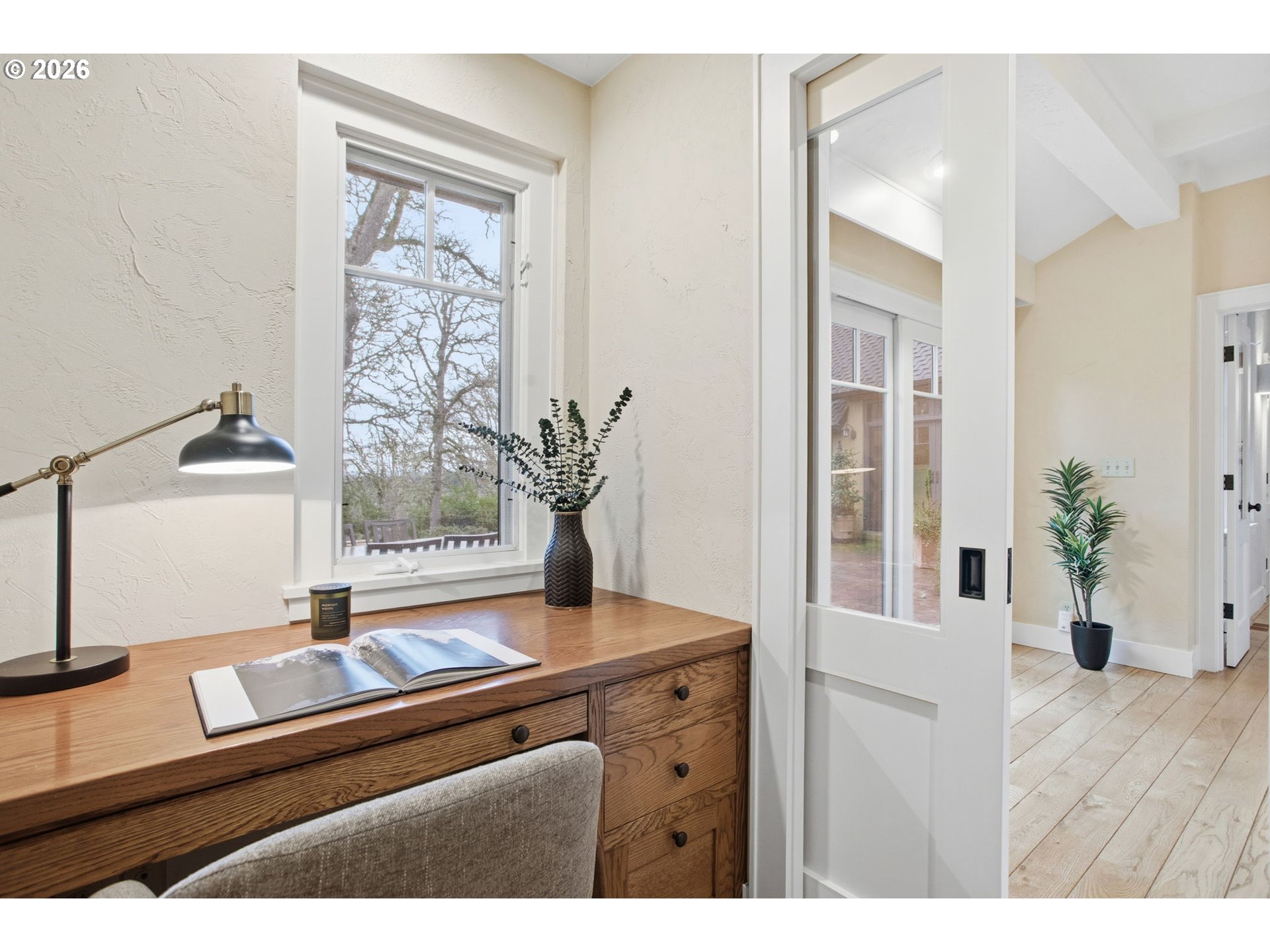 2565 Braewood Lane Eugene, OR 97405 - Photo 21 of 48 Den/Office