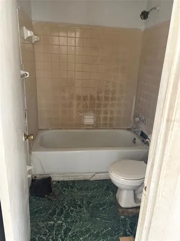 $380,000 | 1730 2nd Street Northwest, Unit A, Winter Haven, FL 33881