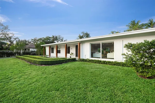 $9,900 | 5835 Southwest 100th Terrace, Pinecrest, FL 33156