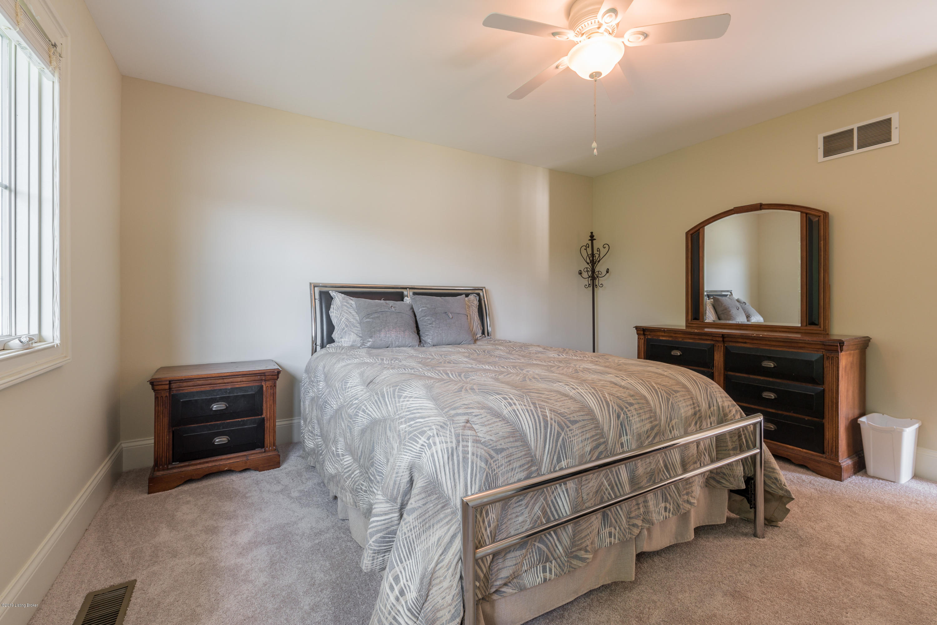 1118 Riverside Drive Prospect, KY 40059 - Photo 32 of 51 48Riverside Dr 1118