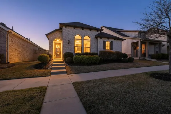 $384,900 | 2541 Stella Lane, Northlake, TX 76247