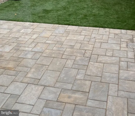 $3,200 | 1626 Kenwood Avenue, Alexandria, VA 22302