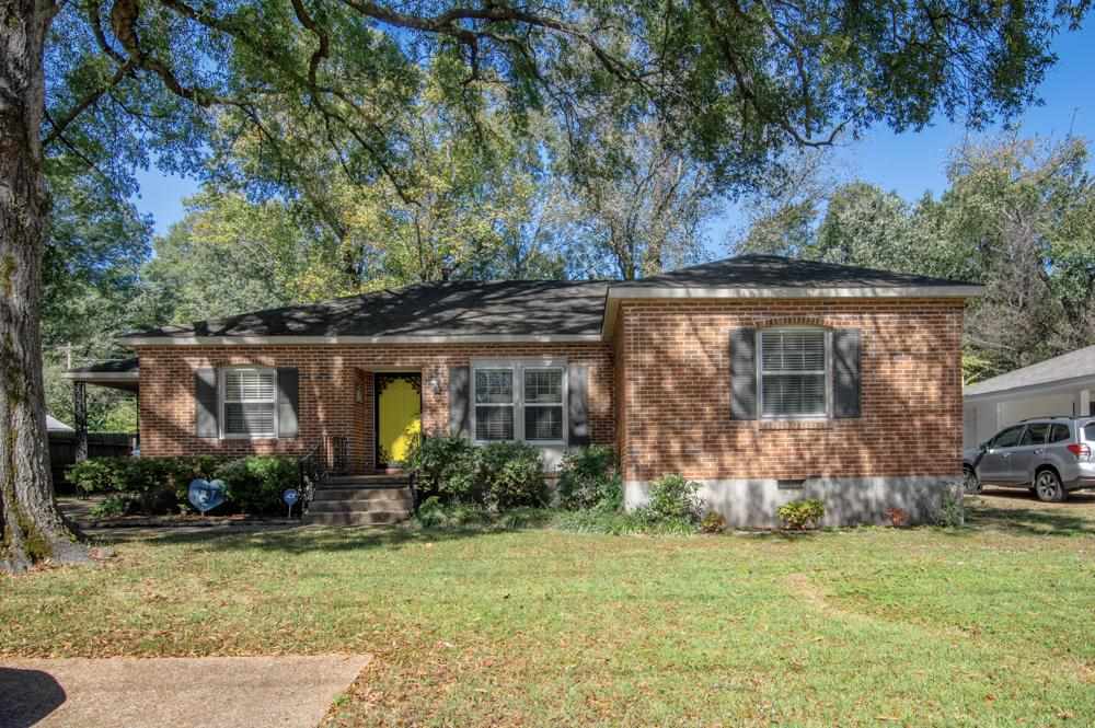 front view of house with a yard