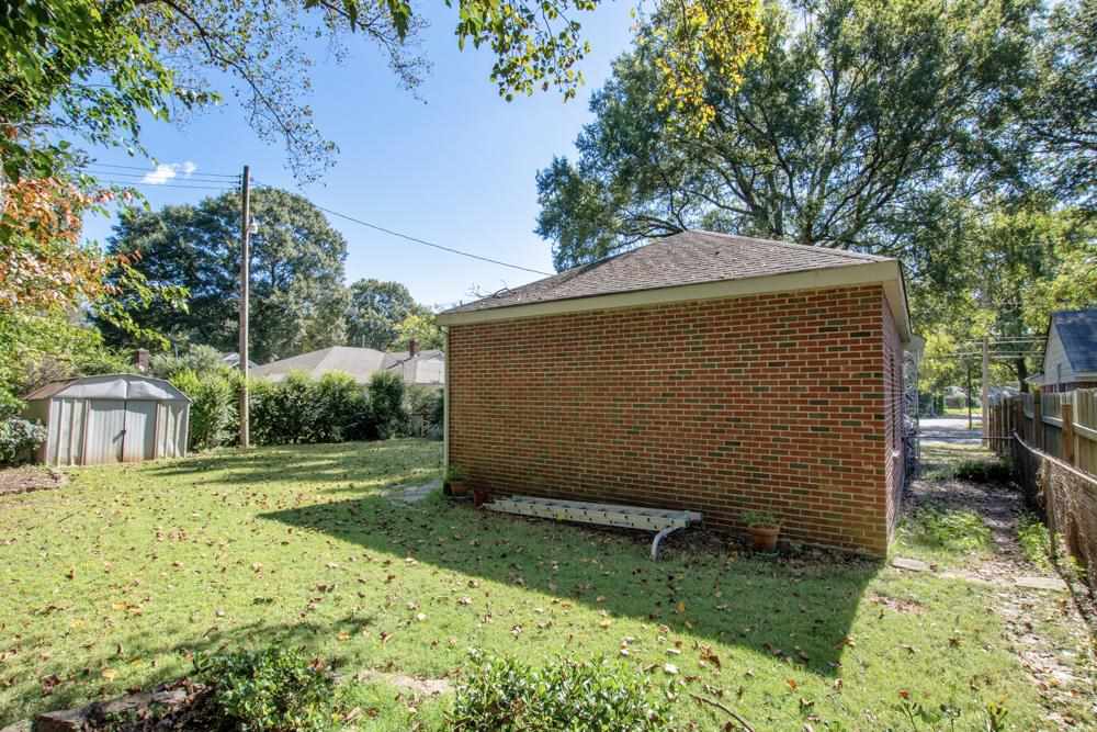 5218 Quince Road Memphis, TN 38117 - Photo 24 of 25 a view of outdoor space and yard