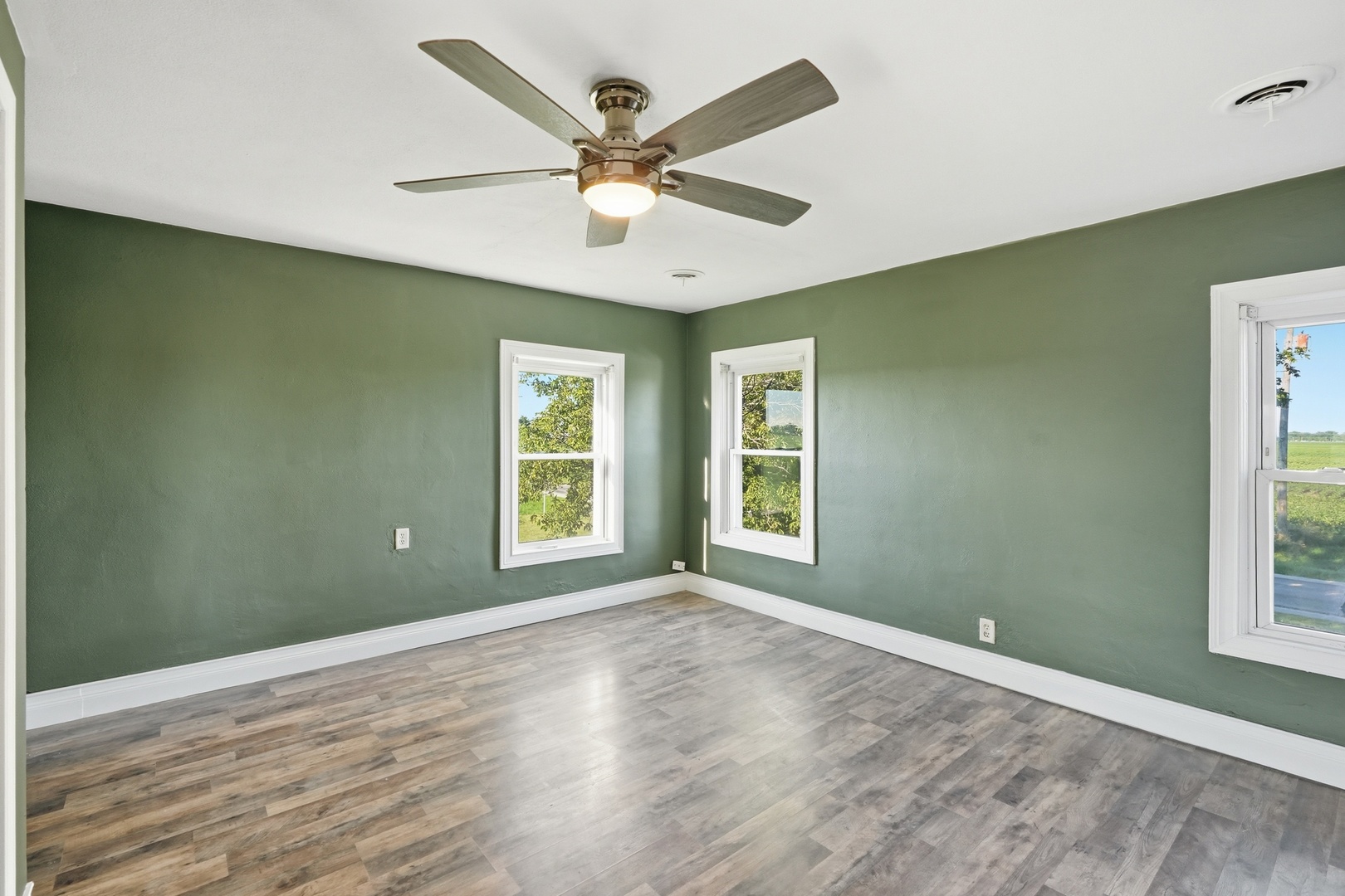 10120 North 1000 E Road Manteno, IL 60950 - Photo 3 of 26