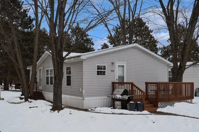 $75,000 | 203 Pawnee Street Northwest, Princeton, MN 55371