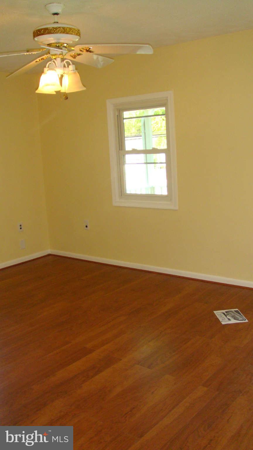 4406 Randolph Road Silver Spring, MD 20906 - Photo 4 of 13 Living Room