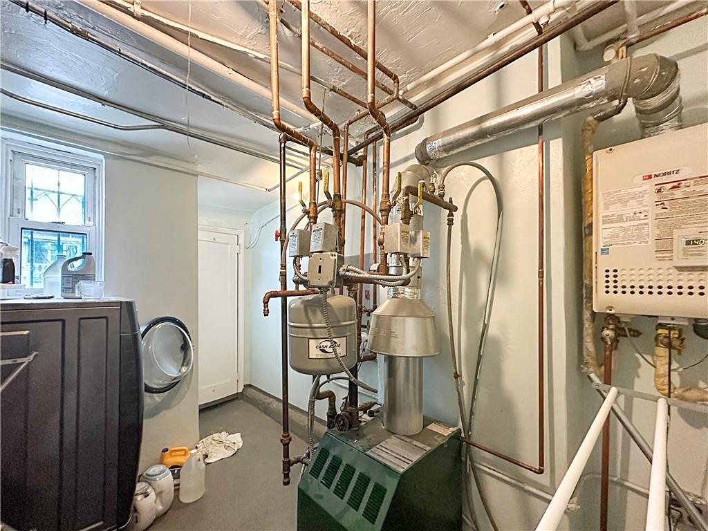 18 Corbin Place Brooklyn, NY 11235 - Photo 21 of 22