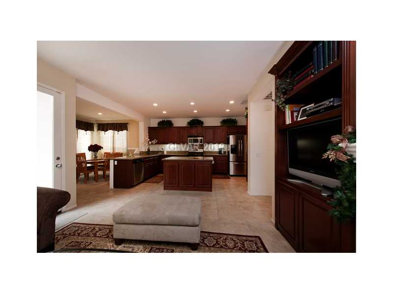 844 Atkins Brea, CA 92821 - Photo 3 of 4 Living Room.