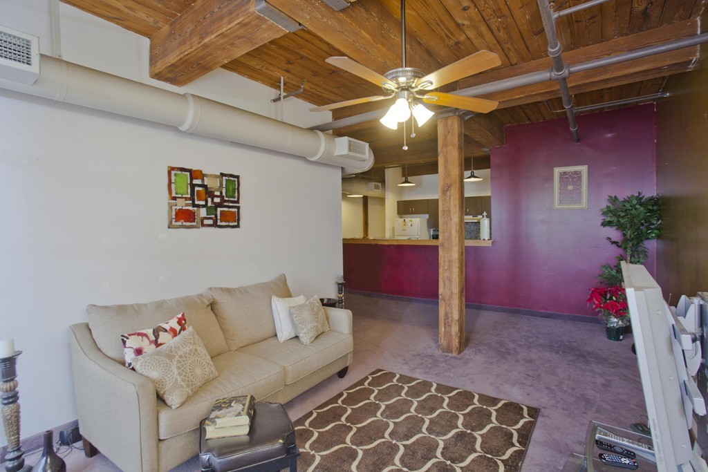 385 Worthington Street, Unit 3B Springfield, MA 01103 - Photo 6 of 11